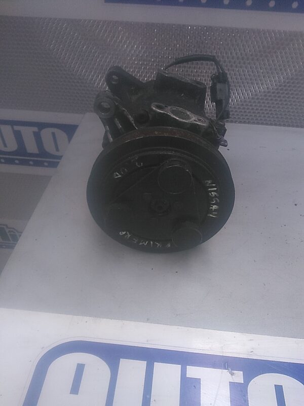 Compresor clima Nissan Primera 2.0 TD