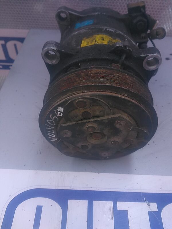 Compresor clima Volvo V40 1995-2004 2.5 D