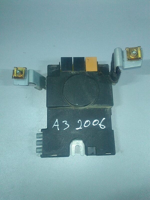 Amplificator antena Audi A3 8P 2003-2012