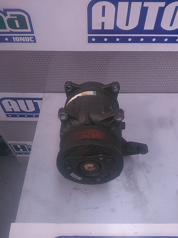 Compresor clima, VOLKSVAGEN Golf IV 1J 1997-2005 ,1.6 b