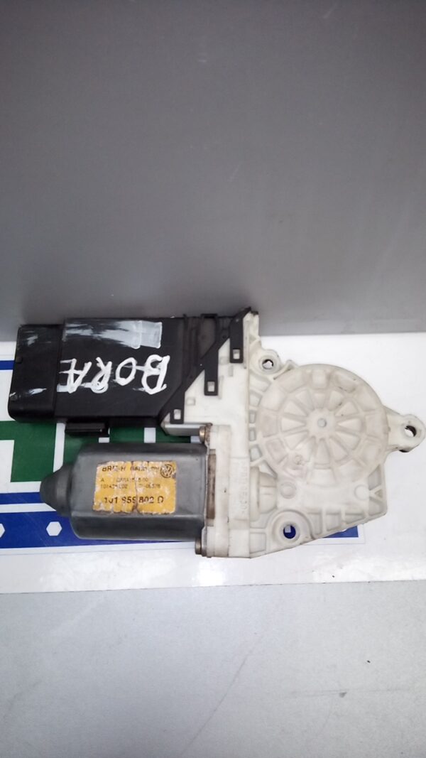 Motoras macara dreapta fata, VOLKSWAGEN Bora 1J 1997-2006