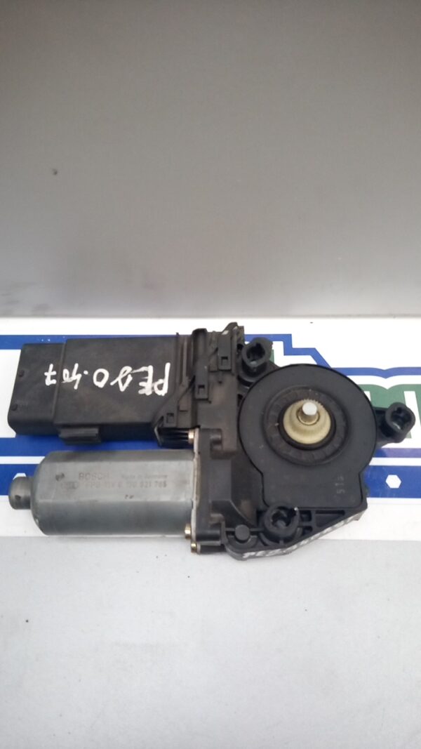 Motoras macara stanga fata, VOLKSWAGEN Golf IV 1J 1997-2005
