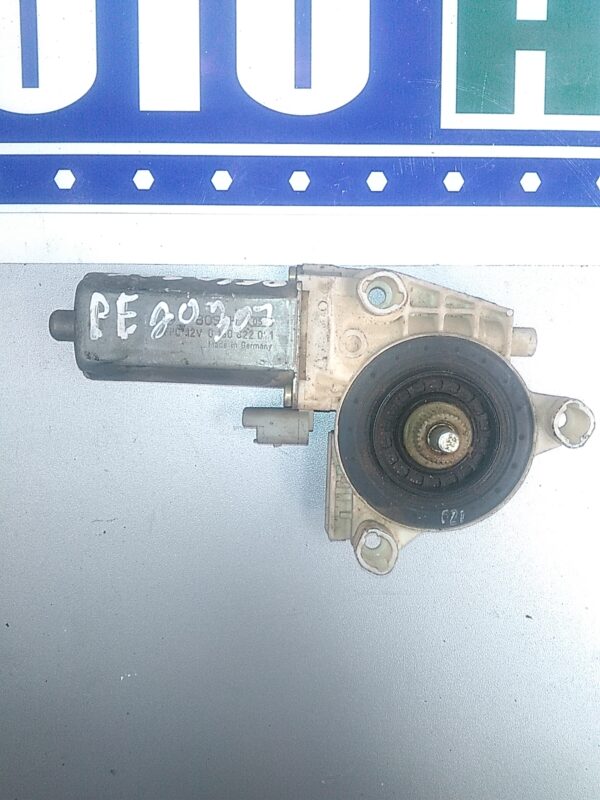 Motoras macara dreapta fata, PEUGEOT 307