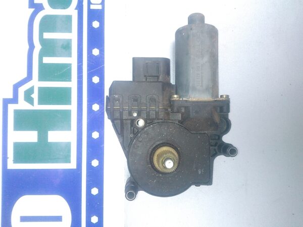 Motoras macara dreapta fata, AUDI A6 4B (C5) SEDAN 1997-2004
