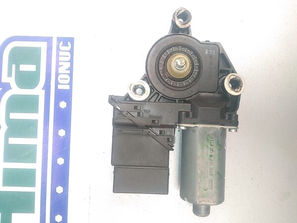Motoras macara stanga spate, VOLKSWAGEN Golf V 1K 2003-2010