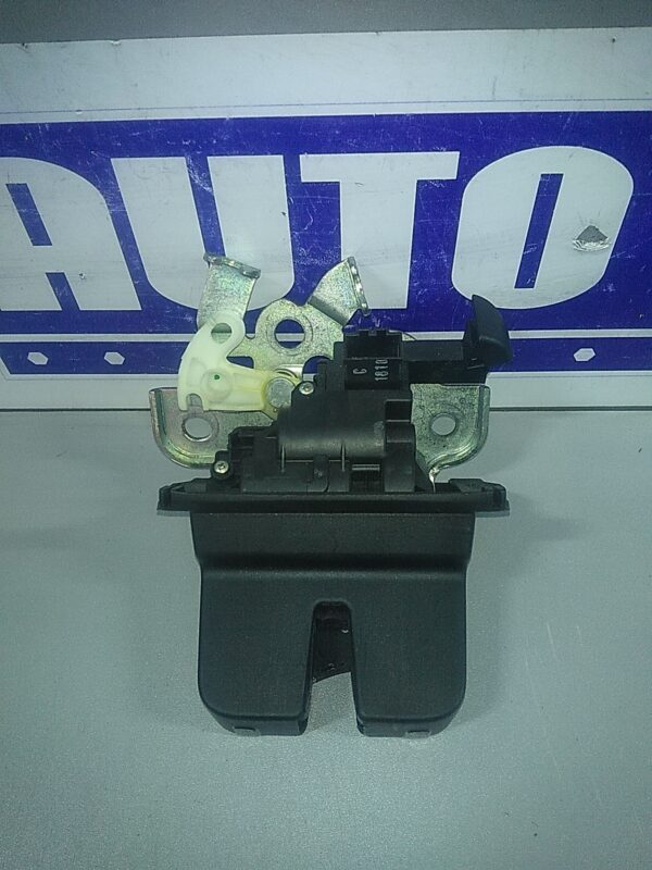 Incuietoare haion, SKODA Superb 3T 2008-2015