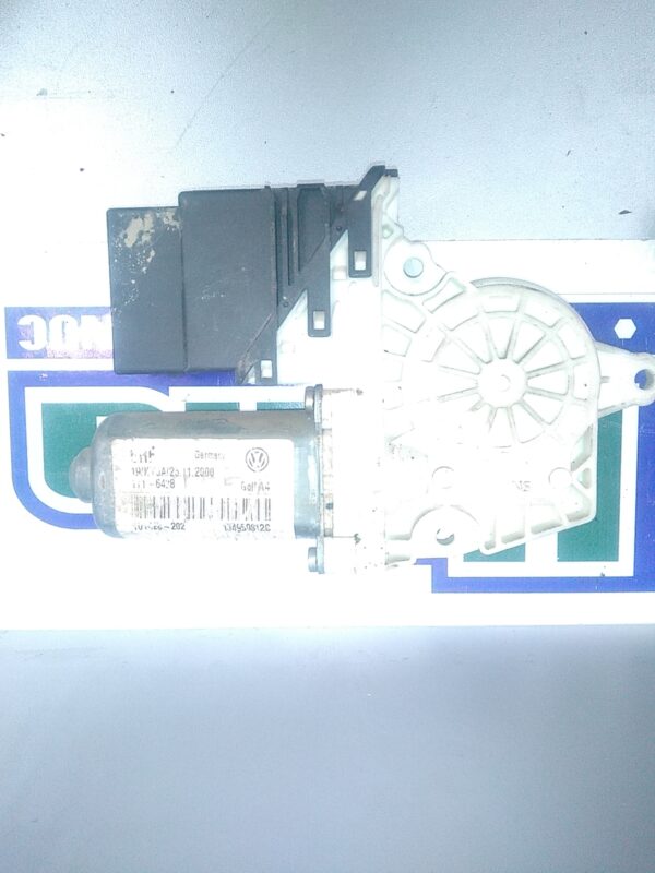 Motoras macara dreapta spate, VOLKSWAGEN Golf IV 1J 1997-2005