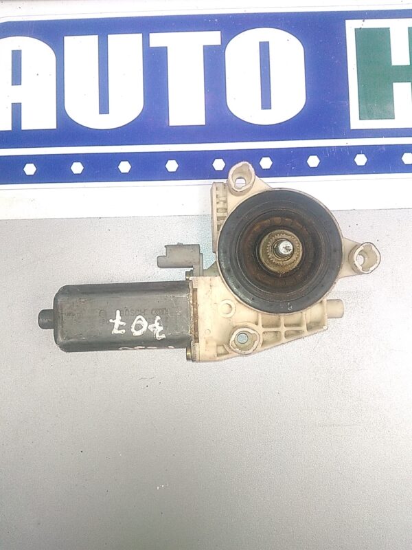 Motoras macara stanga fata, PEUGEOT 307