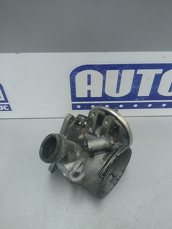 Supapa EGR Mercedes-Benz C-Class W203 2000-2007 2.7 CDI