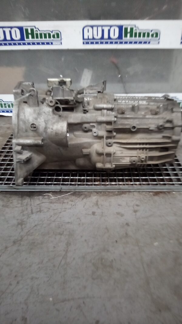 Cutie de viteze manuala 6+1 viteze VOLKSWAGEN Touareg 7L 2002-2010 2.5 TDI