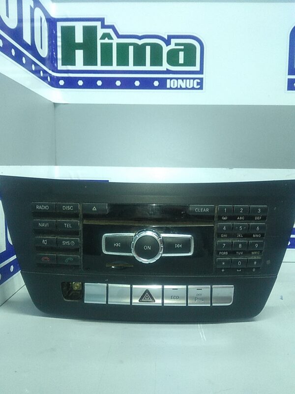CD player, MERCEDES C-Class W204 2007-2015