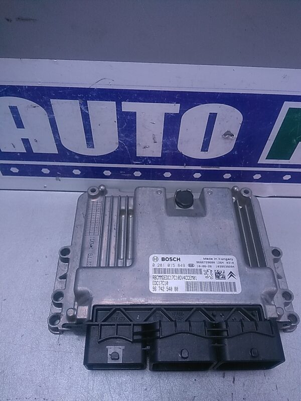 Calculator motor Peugeot 207 1.4 HDI
