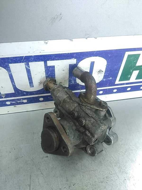 Pompa servodirectie AUDI A4 B5 VARIANT 1994-2001 1.9 TDI