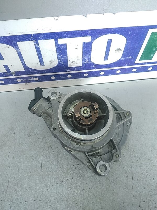 Pompa vacuum BMW Seria V E39 1995-2003 3.0 D
