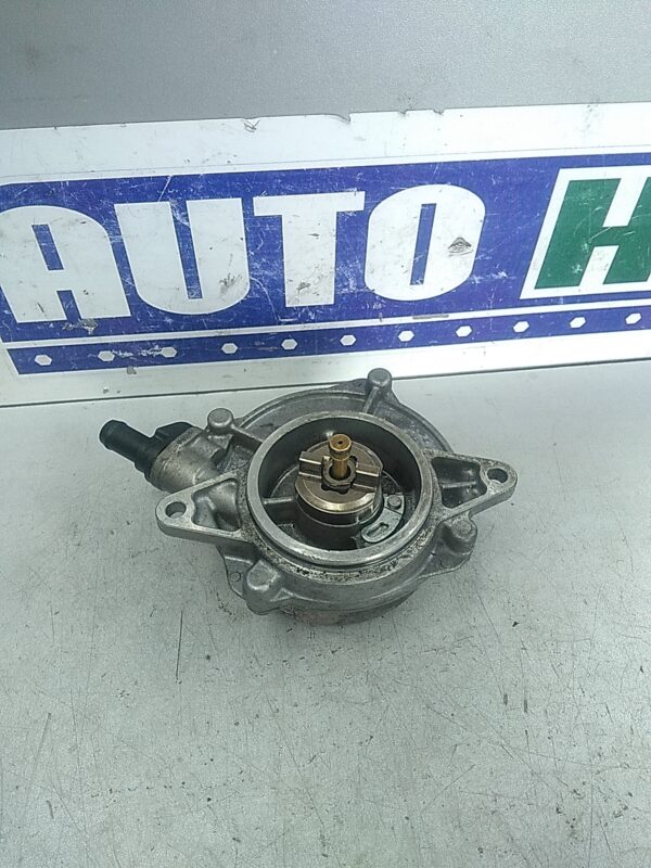 Pompa vacuum AUDI A8 4E 2002-2009 3.0 TDI