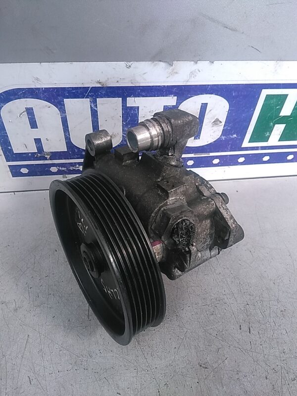 Pompa servodirectie MERCEDES C-Class W203 2000-2007 3.0 CDI
