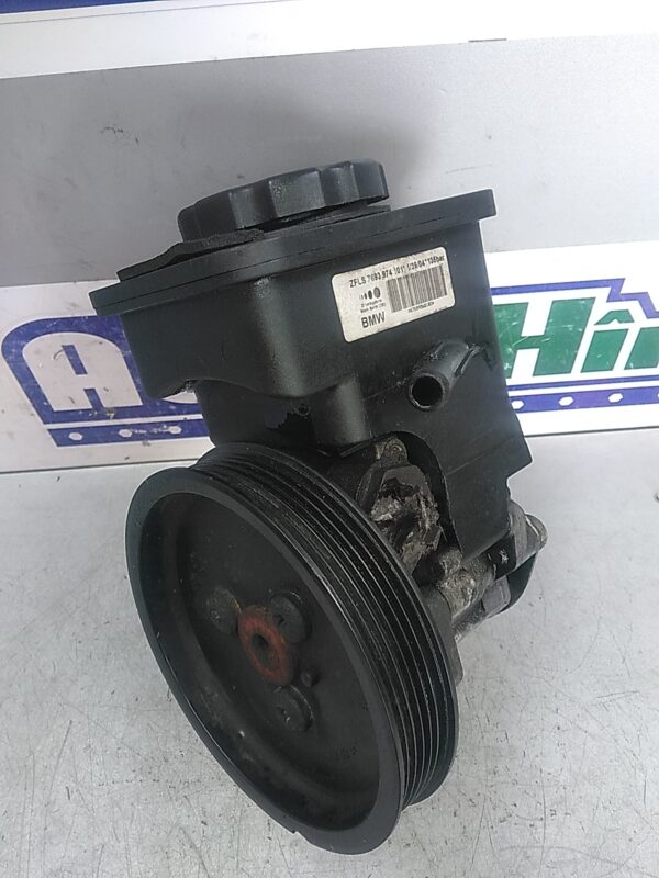 Pompa servodirectie BMW Seria V E60 2004-2010 2.5 D