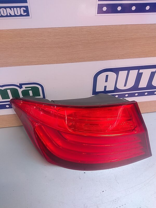 Stop stanga BMW Seria V F10 2010-2014