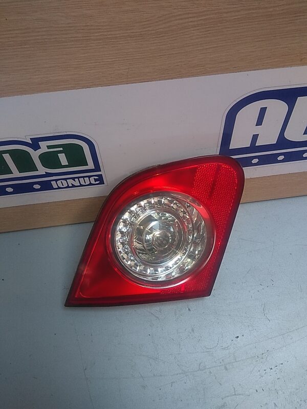 Stop stanga haion VOLKSWAGEN PASSAT B6 SEDAN 2005-2011