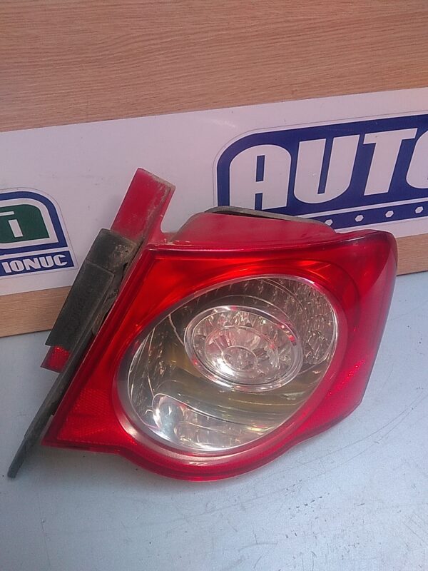 Stop dreapta aripa VOLKSWAGEN PASSAT B6 SEDAN 2005-2011