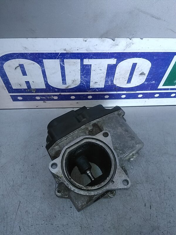 Supapa EGR VOLKSWAGEN PASSAT B6 SEDAN 2005-2011 2.0 TDI 140 cp