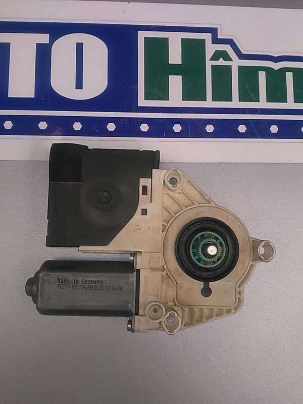 Motoras macara stanga fata VOLKSWAGEN PASSAT B6 SEDAN 2005-2011