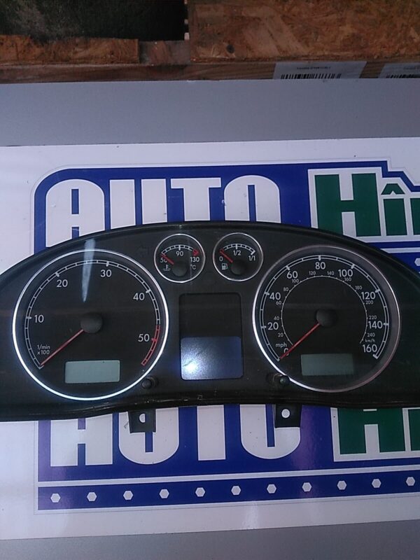 Ceas bord VOLKSWAGEN PASSAT B5 SEDAN 2001-2005 1.9 TDI