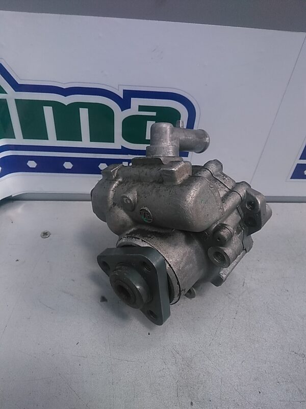 Pompa servodirectie 1.6 b  Alfa Romeo 147 2000-2010