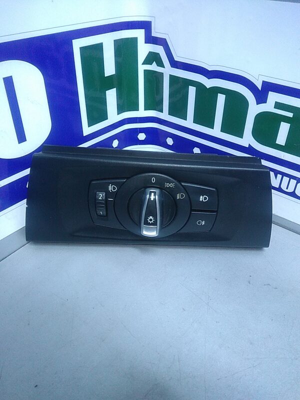 Bloc lumini BMW Seria III E90 2004-2013