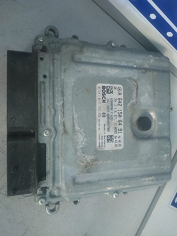 Calculator motor Mercedes-Benz ML W164 3.0 CDI 2005-2012