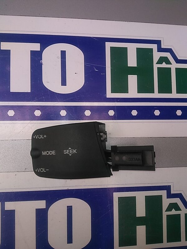 Maneta comenzi radio Ford Focus II 2004-2010