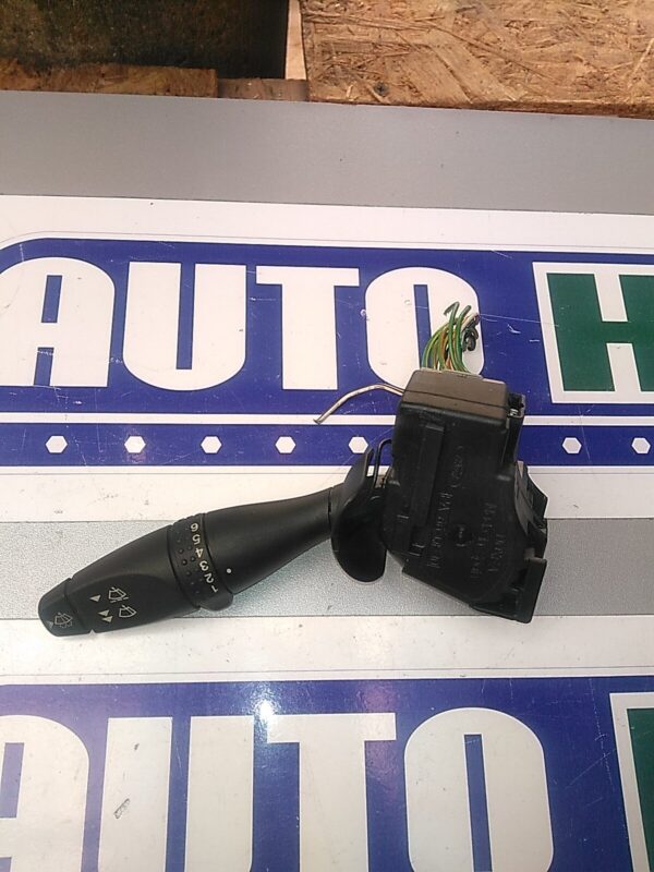 Maneta stergator Ford Fiesta MK5 2002-2008