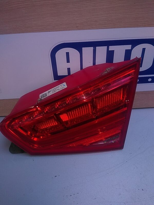 Stop dreapta haion Audi A8 4H 2009-2017