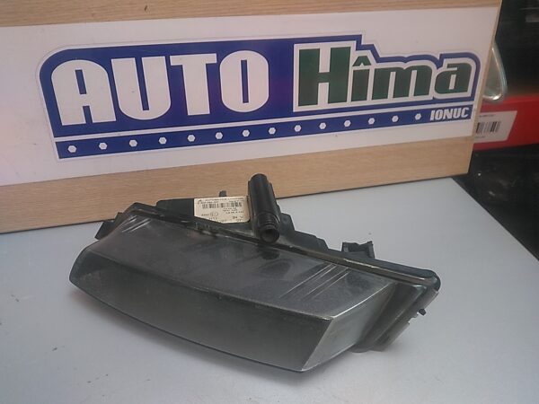 Proiector ceata stanga  BMW Seria I E87 2003-2011