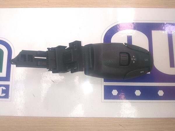 Maneta control radio  PEUGEOT 307 2001-2011