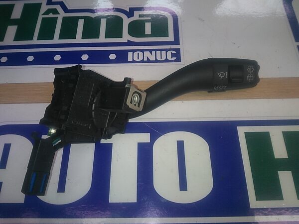 Maneta stergatoare AUDI A3 8P 2003-2012
