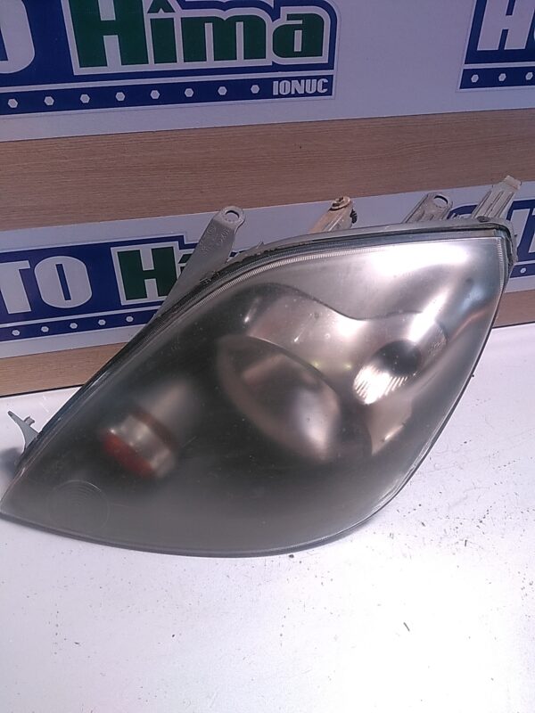 Far stanga Ford Fiesta MK5 2002-2008
