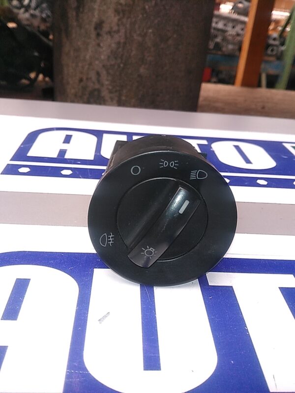 Bloc lumini Volkswagen Polo 9N 2001-2009