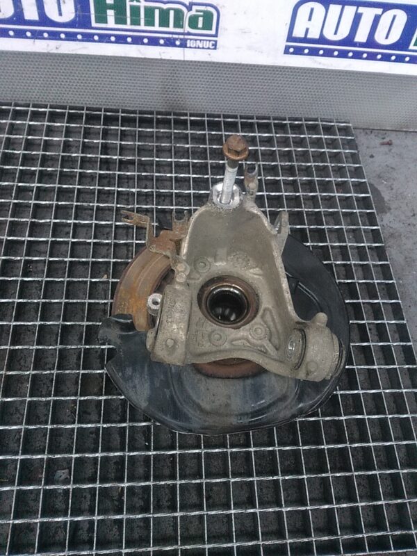 Fuzeta dreapta spate completa AUDI A8 4H 2009-2017