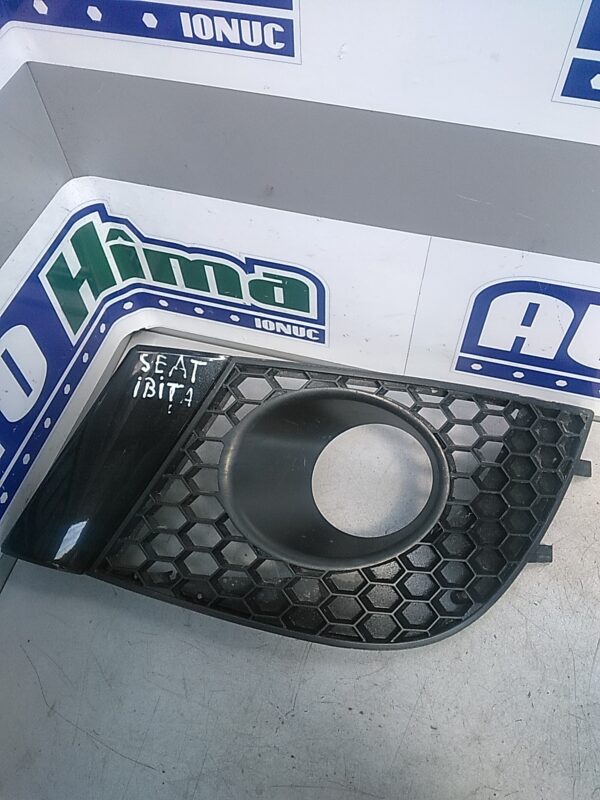 Grila bara fata dreapta SEAT Ibiza 6L 2002-2008