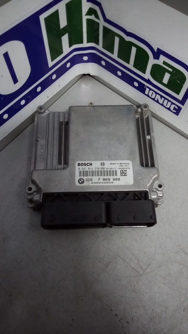 Calculator motor BMW Seria V E60 2004-2010 2.0 D