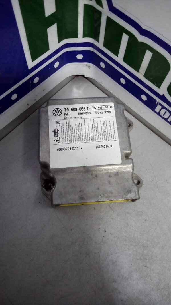 Calculator airbag VOLKSWAGEN TOURAN 1T1 2005-2010