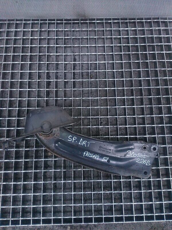 Brat punte spate dreapta VOLKSWAGEN Passat B7 SEDAN 2011-2016 2.0 TDI