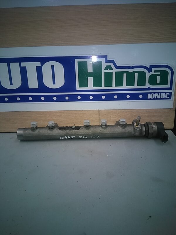 Rampa injectoare TOYOTA Yaris 1.4 D-4D 90 CP 2005-2010