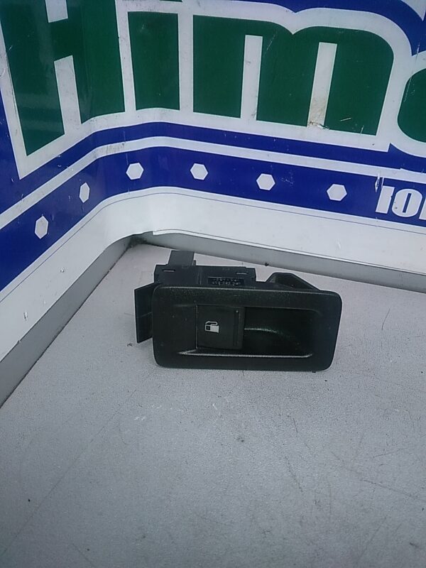 Buton deschidere rezervor VOLKSWAGEN TOURAN 1T1 2005-2010