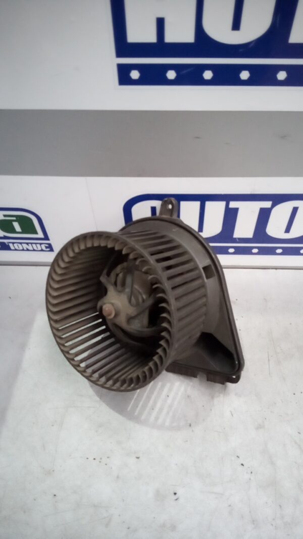 Ventilator habitaclu MERCEDES Vito/Viano W638 1996-2003