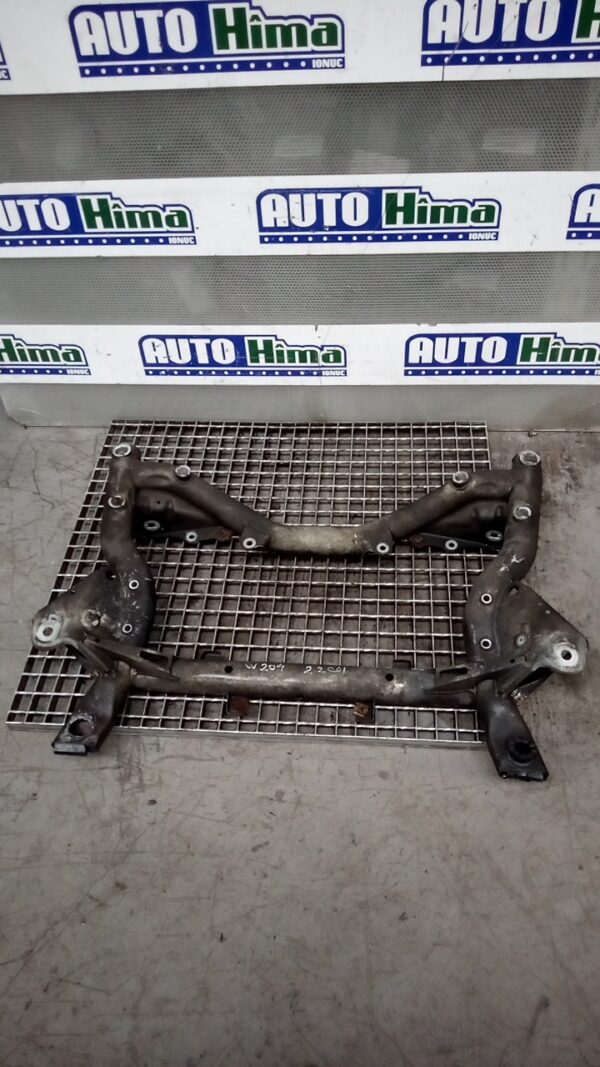 Jug cadru fata MERCEDES C-CLASS W204 2.2 CDI 2007-2015