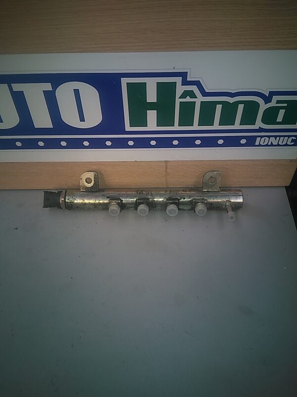 Rampa injectoare OPEL Vectra C 1.9 CDTI 150 CP 2002-2008