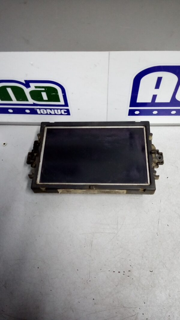 Display MERCEDES C-Class W204 2007-2015