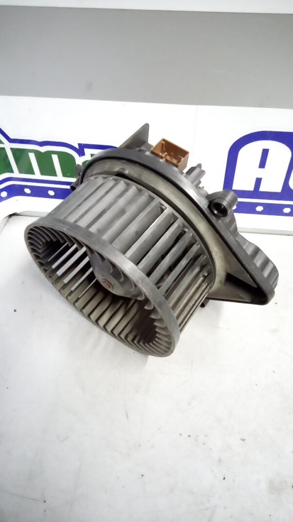 Ventilator habitaclu AUDI A4 B6 2000-2005